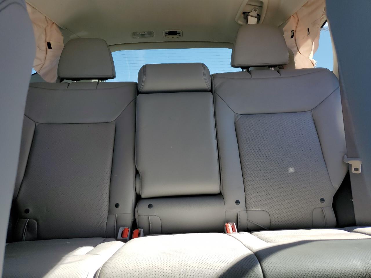 2015 Honda CR-V - Image 10