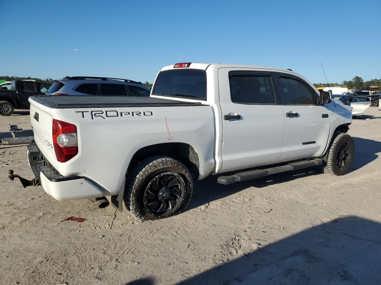 2016 Toyota Tundra - Image 3