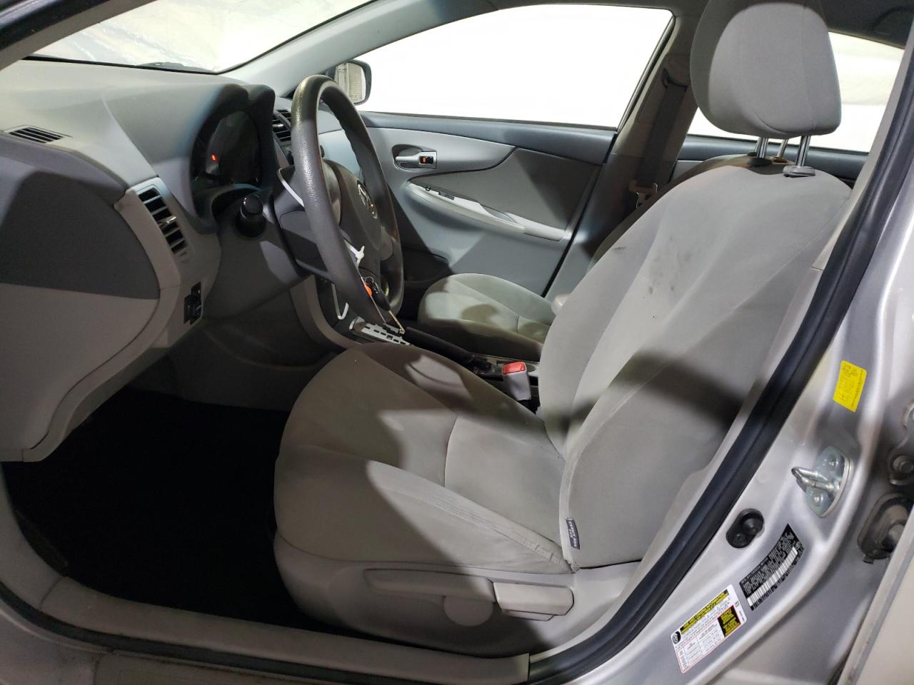 2010 Toyota Corolla - Image 7