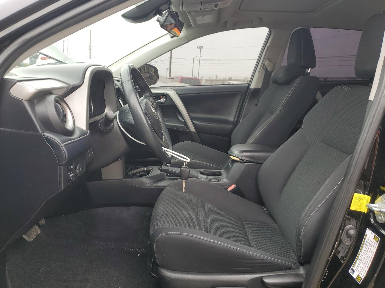 2018 Toyota RAV 4 - Image 7