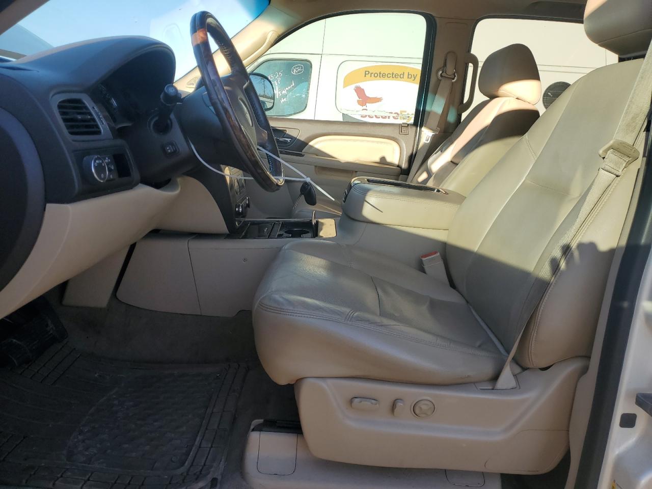 2013 GMC Yukon - Image 7
