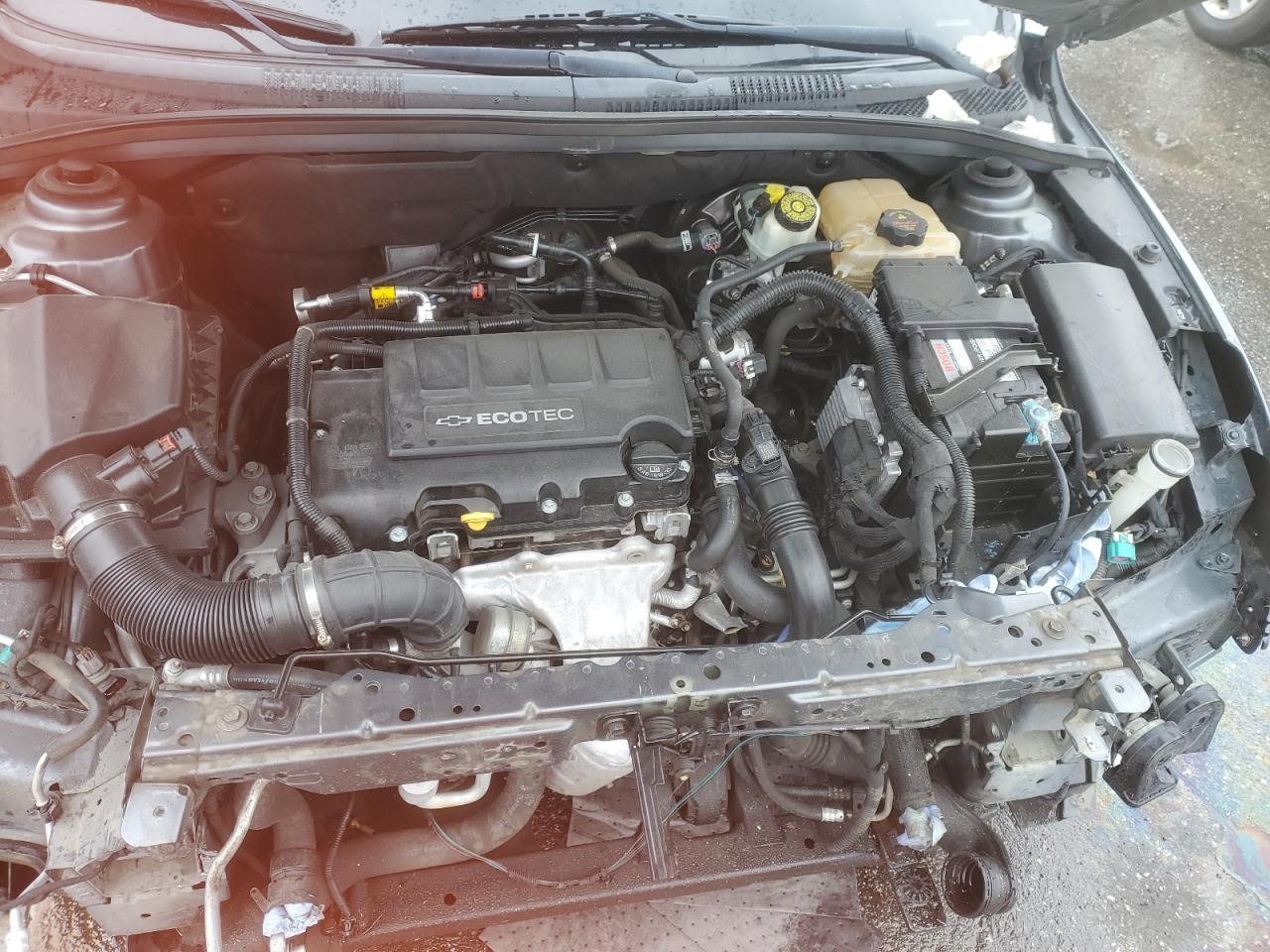 2013 Chevrolet Cruze - Image 11