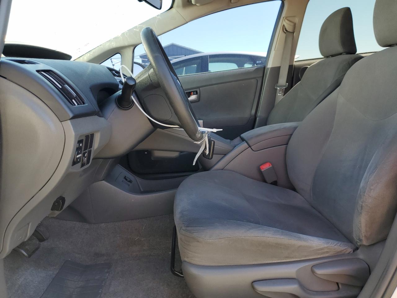 2010 Toyota Prius - Image 7