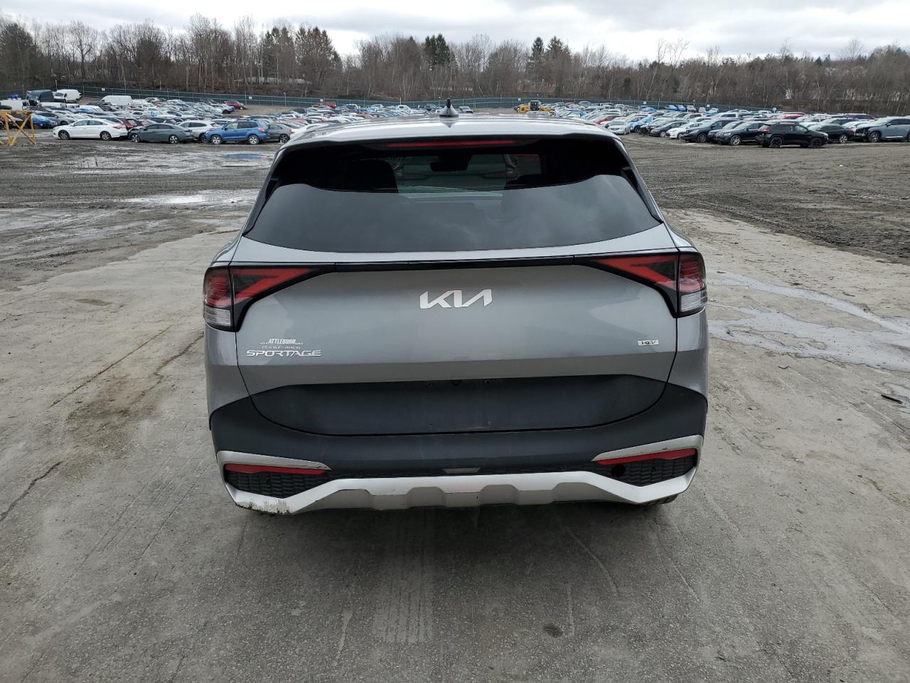 2023 Kia Sportage - Image 6