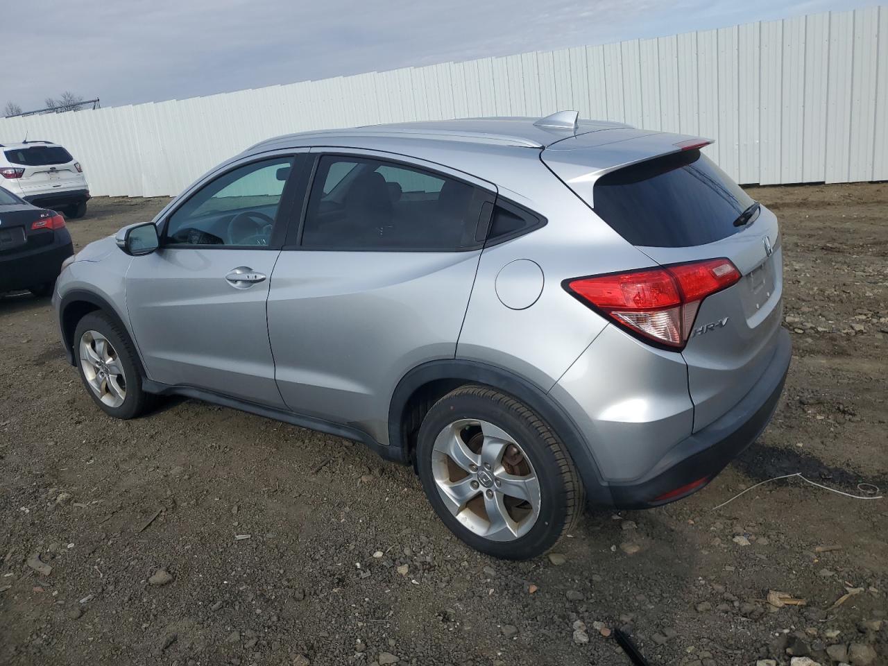 2016 Honda HR-V - Image 2