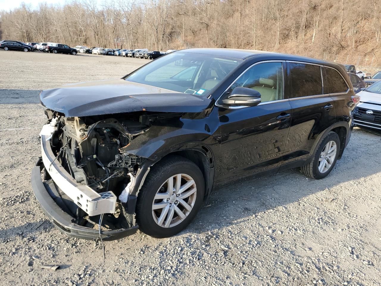 2015 Toyota Highlander - Image 1
