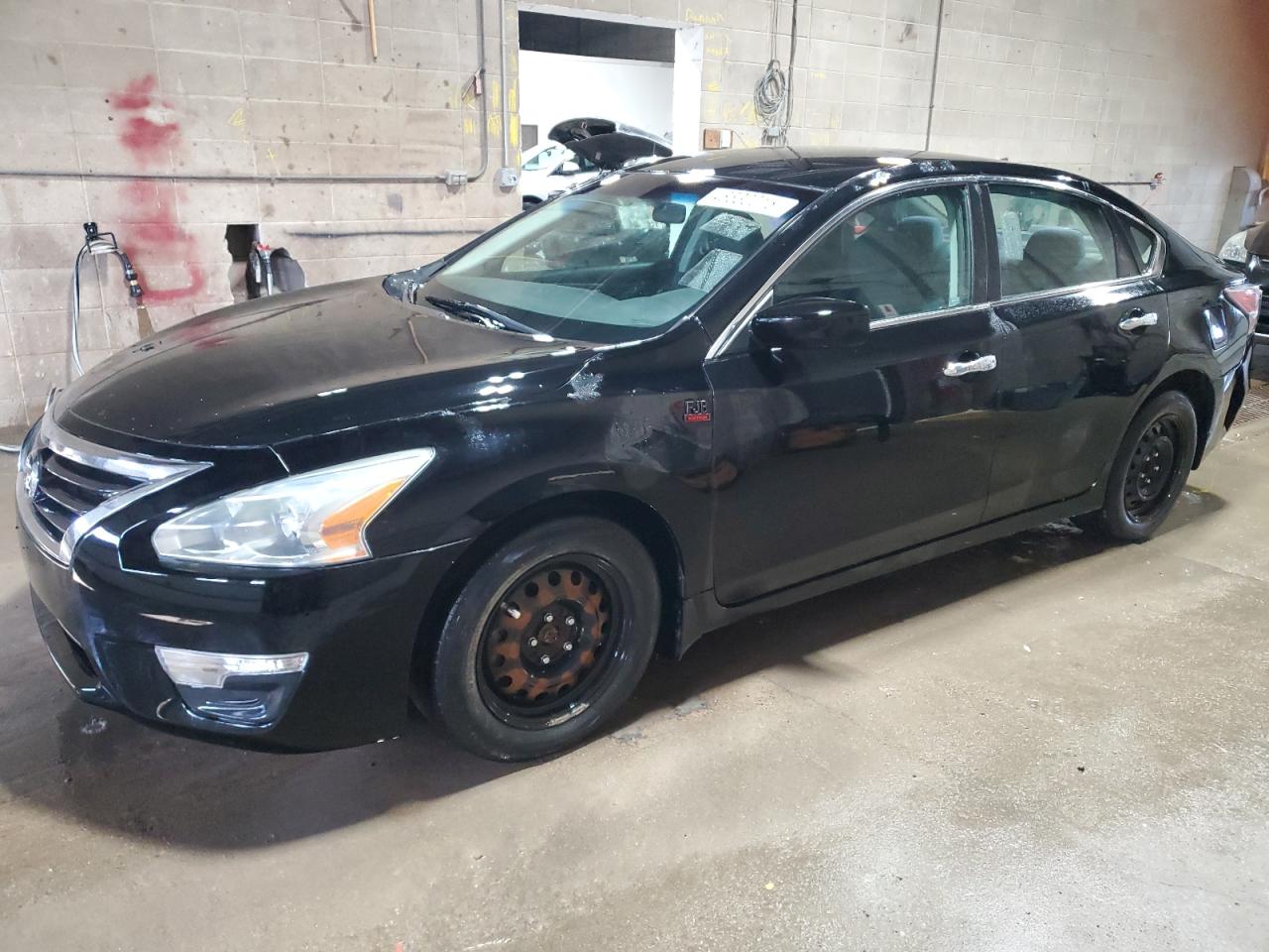 2015 Nissan Altima - Image 1