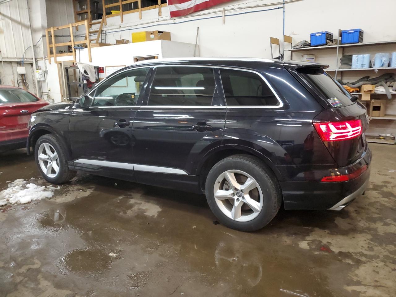 2017 Audi Q7 - Image 2