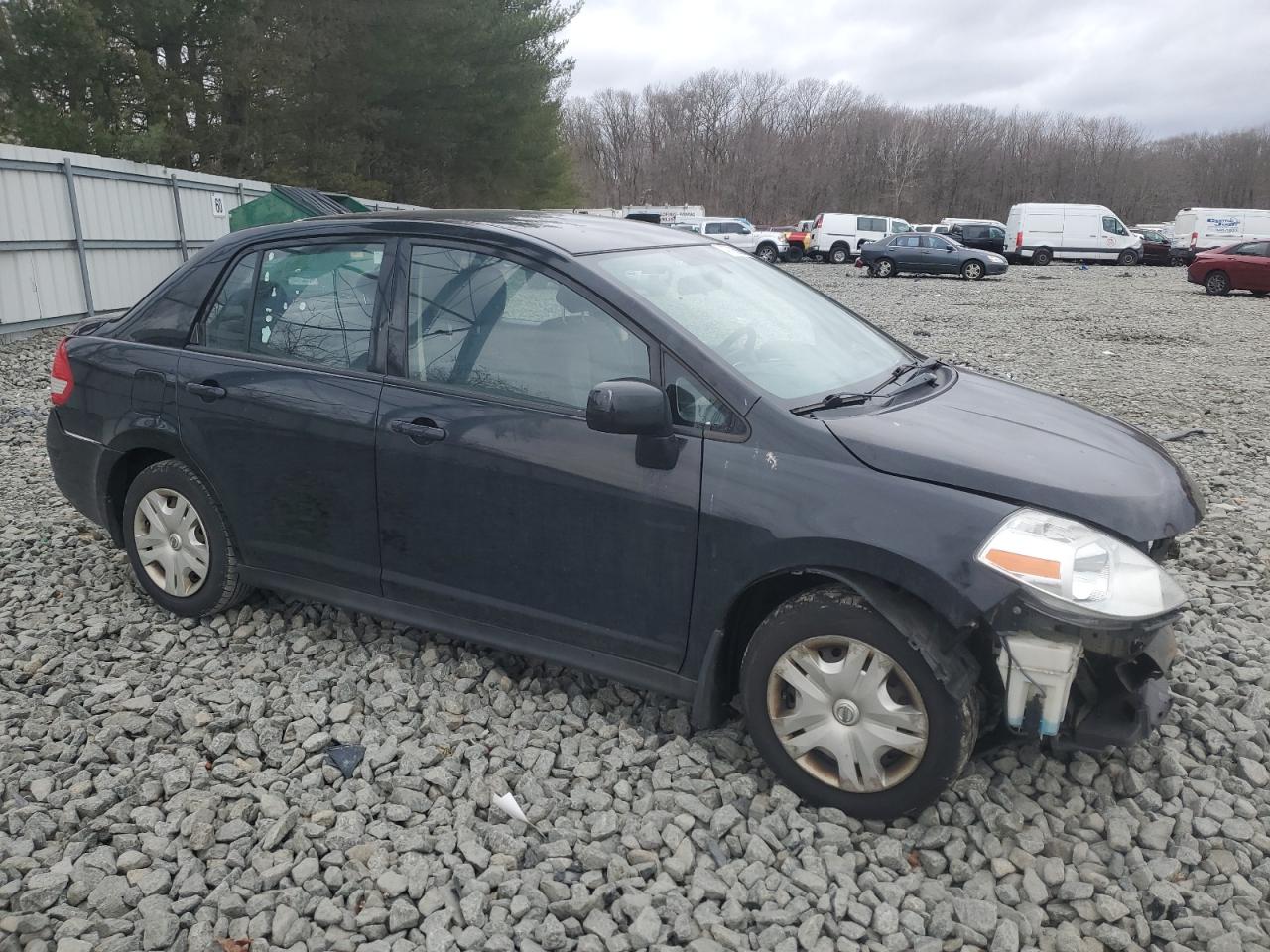2011 Nissan Versa - Image 4
