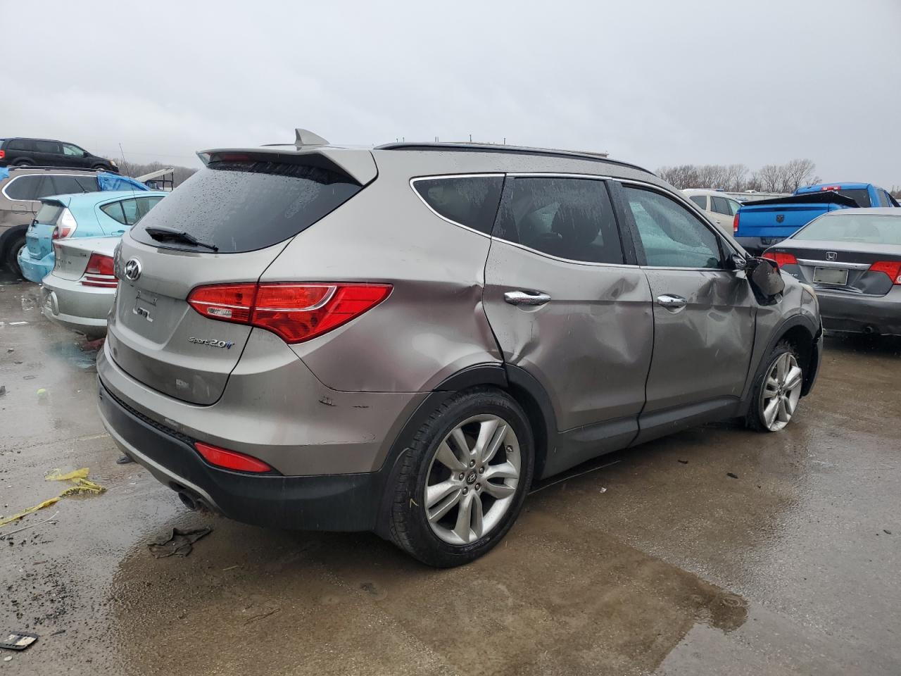 2013 Hyundai Santa Fe - Image 3
