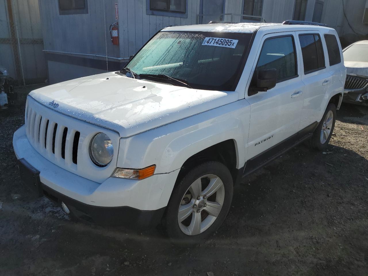 2014 Jeep Liberty (Patriot) - Image 1