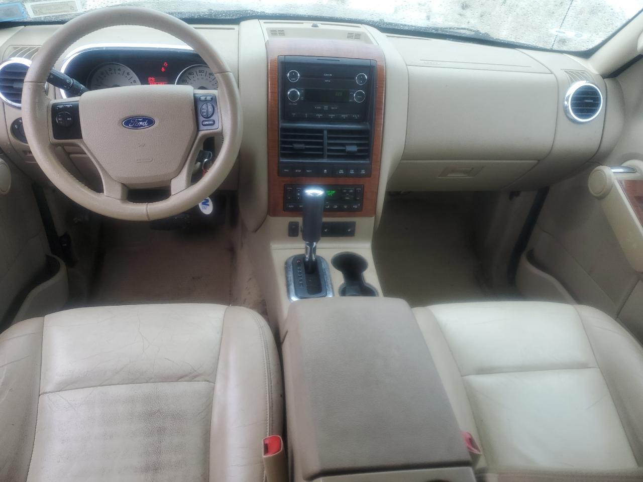 2010 Ford Explorer - Image 8