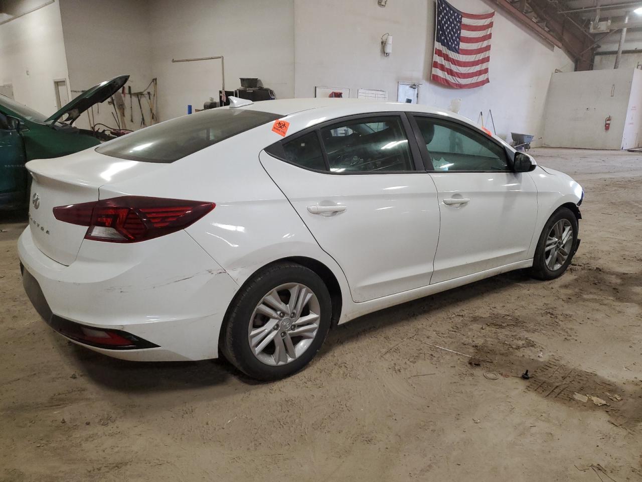 2020 Hyundai Elantra - Image 3