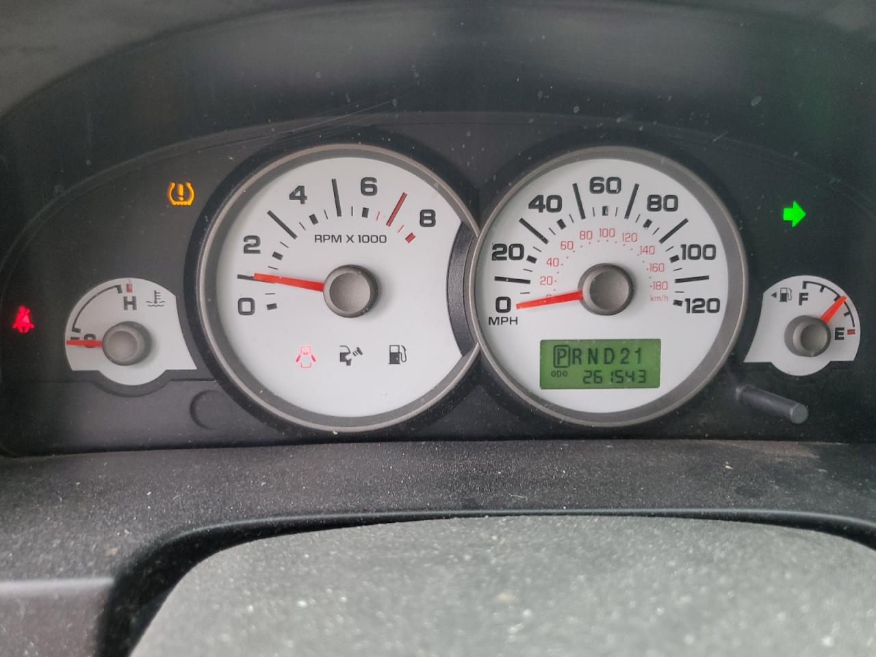 2007 Ford Escape - Image 9