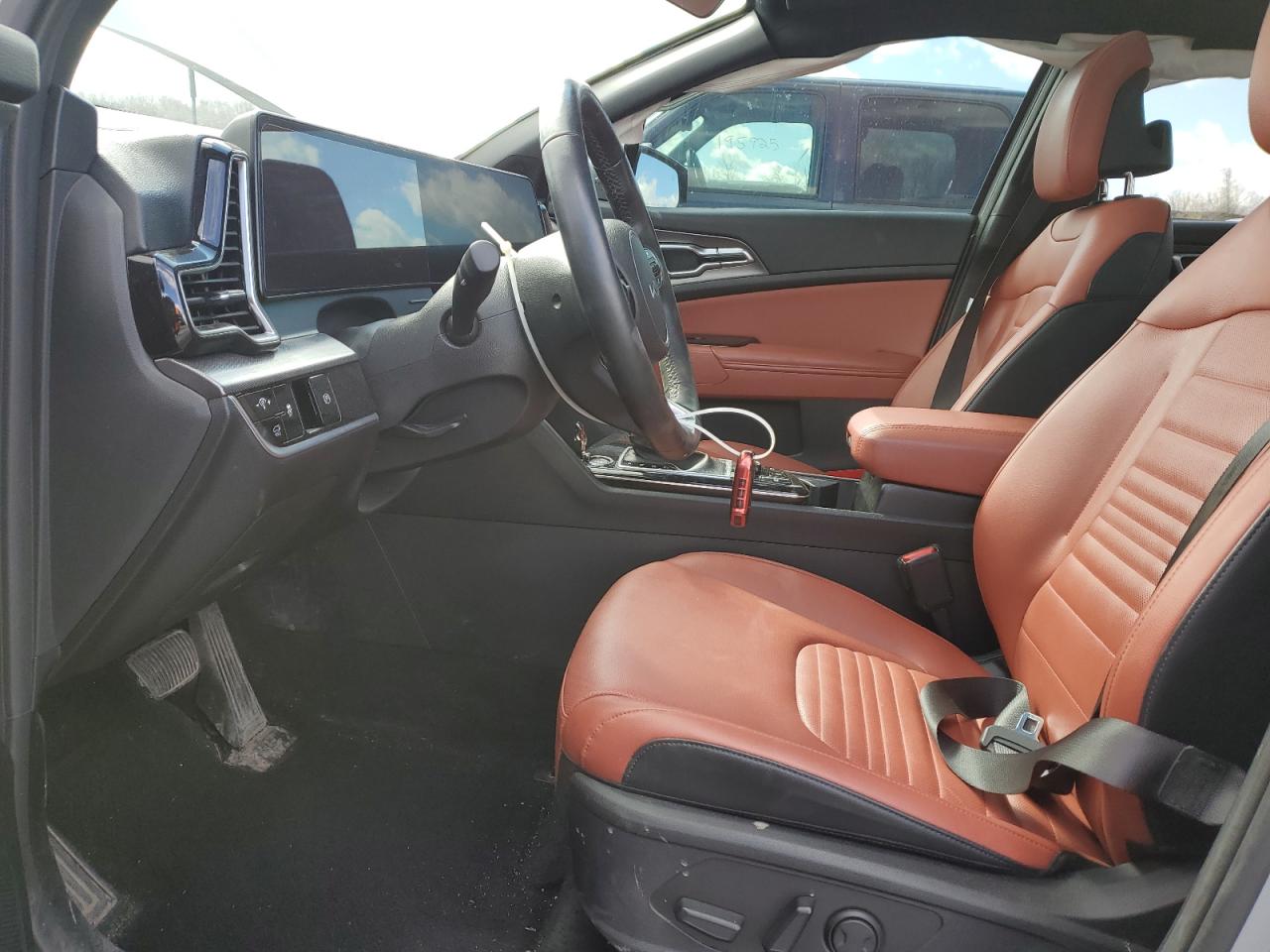 2024 Kia Sportage - Image 7