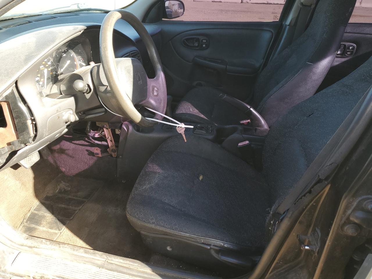 2002 Saturn Sl1 VIN: 1G8ZH52802Z104268 Lot: 49090405
