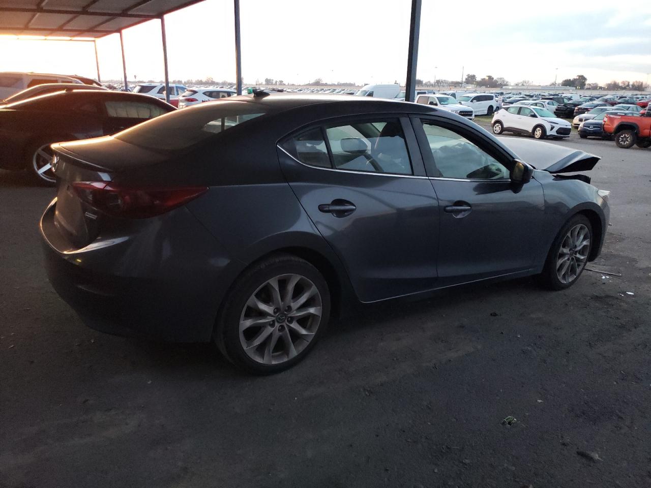 2015 Mazda 3 - Image 3