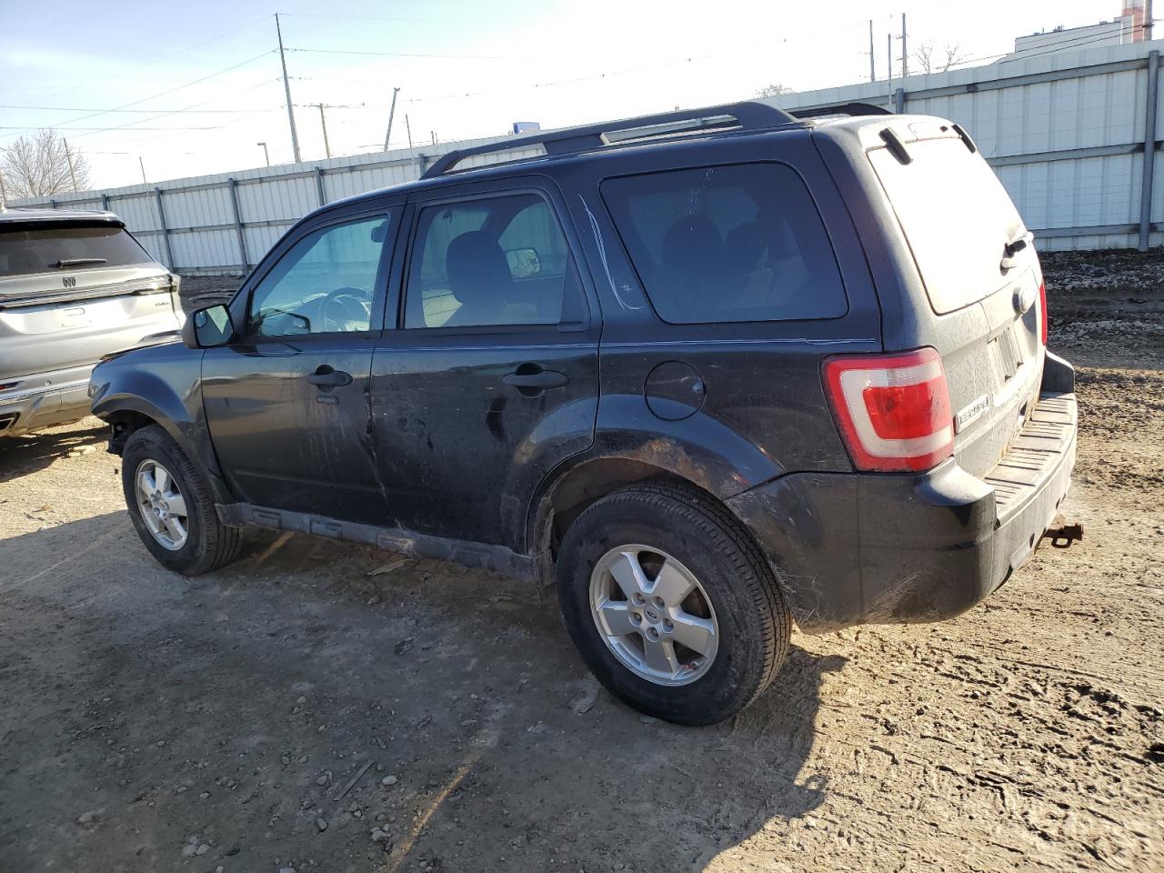 2011 Ford Escape - Image 2