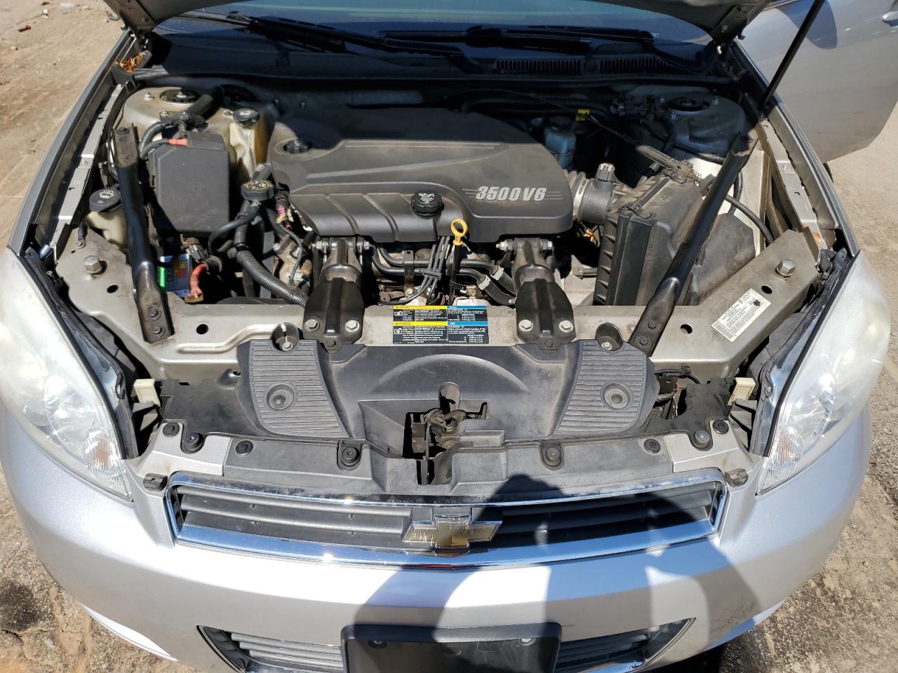 2008 Chevrolet Impala - Image 11