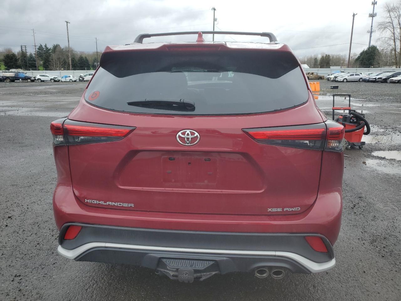 2021 Toyota Highlander - Image 6