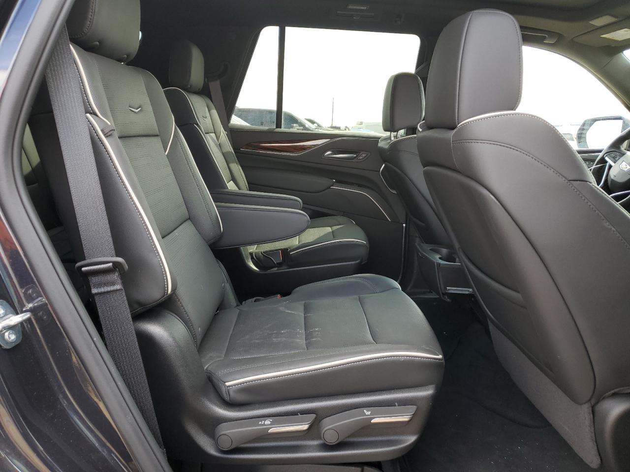 2024 Cadillac Escalade Premium Luxury VIN: 1GYS4BKL5RR260915 Lot: 50432055