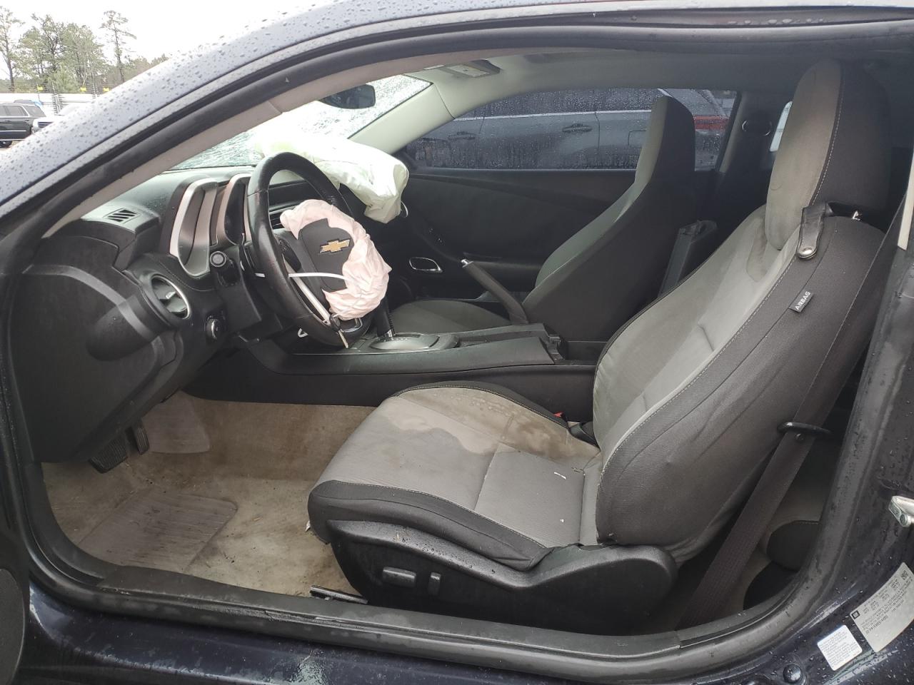 2014 Chevrolet Camaro - Image 7