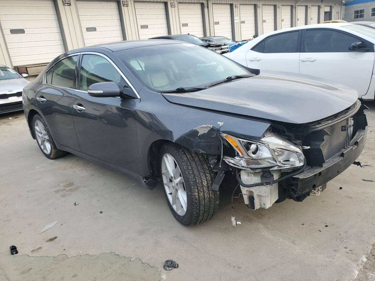 2009 Nissan Maxima - Image 4