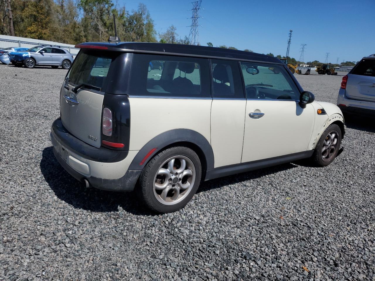 2011 MINI Cooper - Image 3