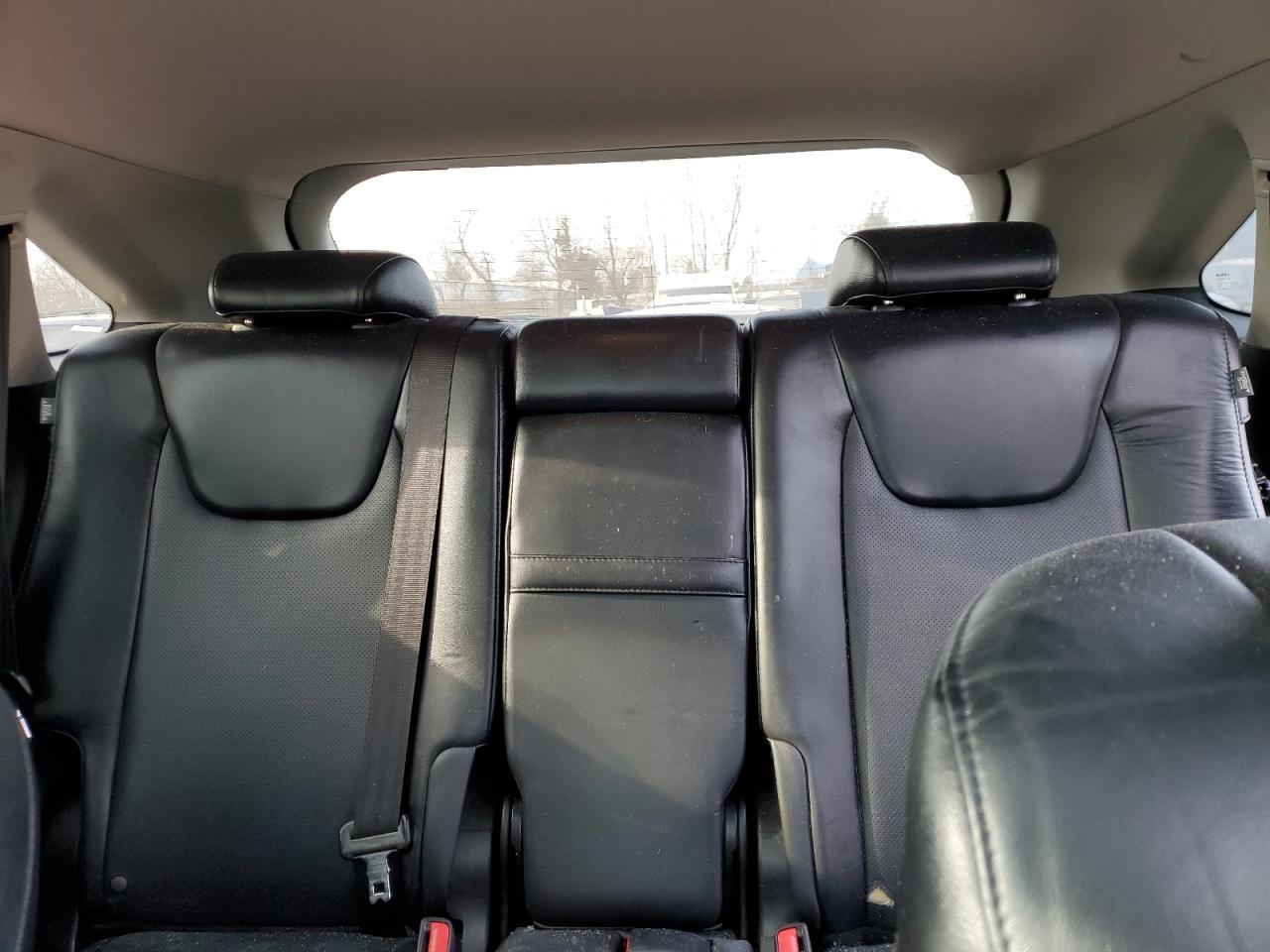 2010 Lexus RX - Image 10