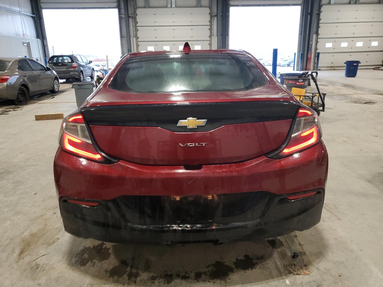 2017 Chevrolet Volt - Image 6