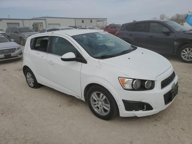 Hatchbacks CHEVROLET SONIC 2014 Biały