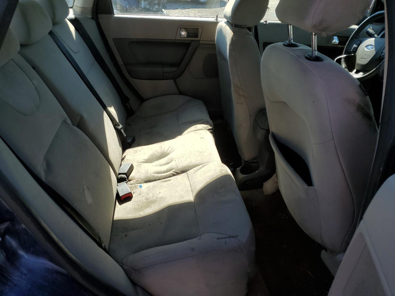 2009 Ford Focus - Image 10