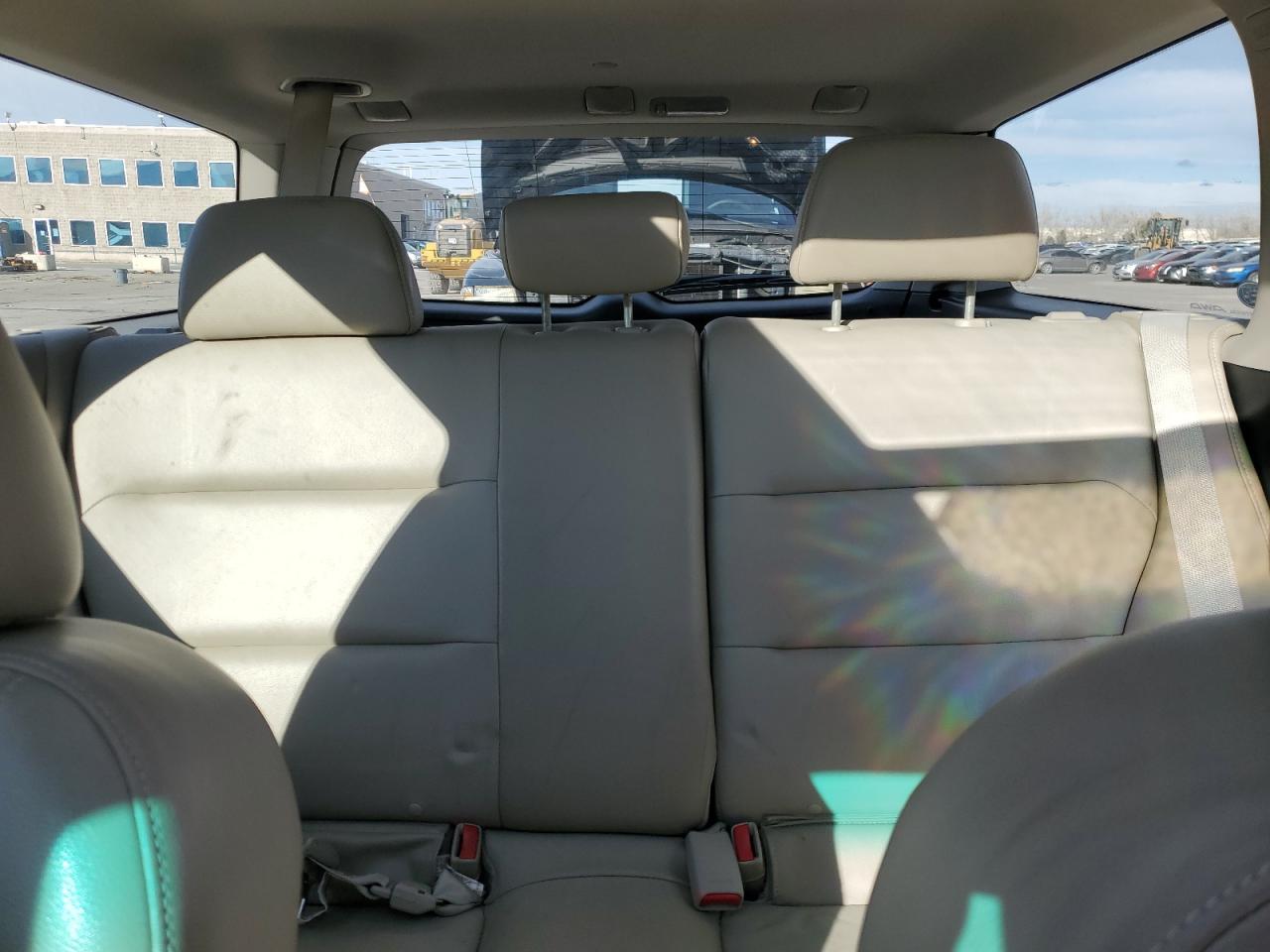 2008 Subaru Outback - Image 10
