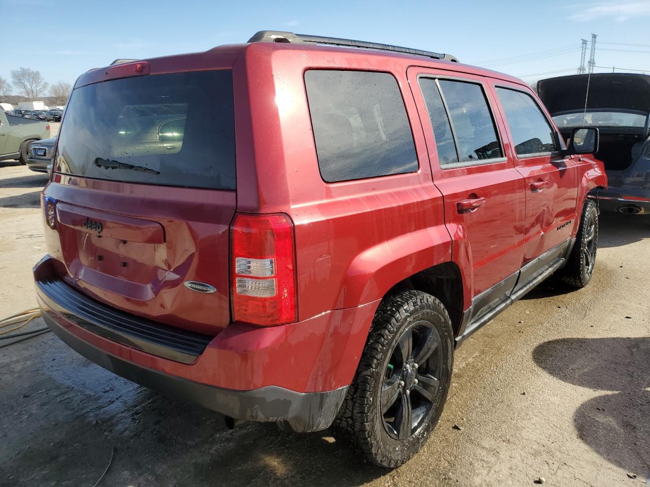 2015 Jeep Liberty (Patriot) - Image 3
