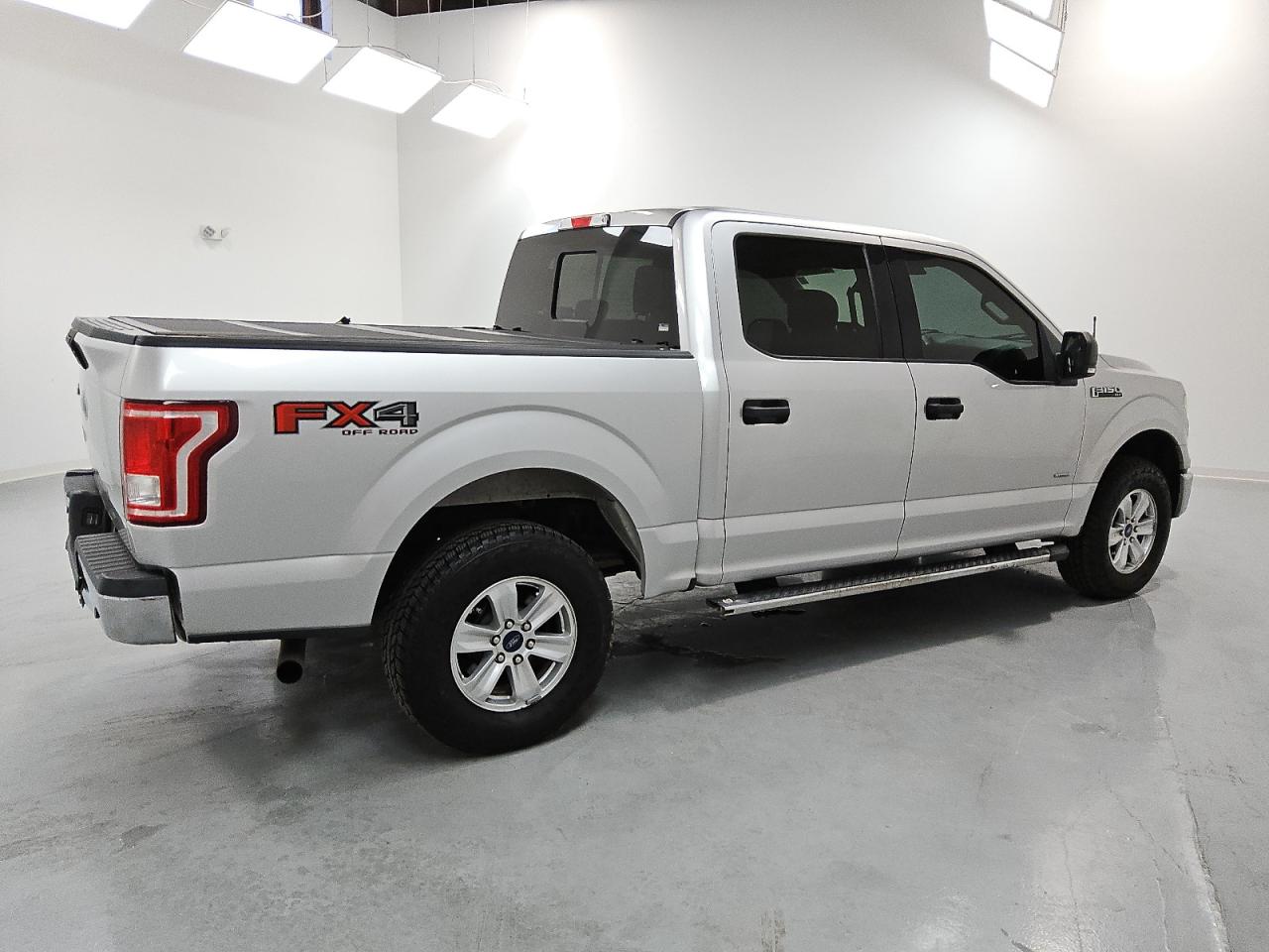 2017 Ford F-150 - Image 3
