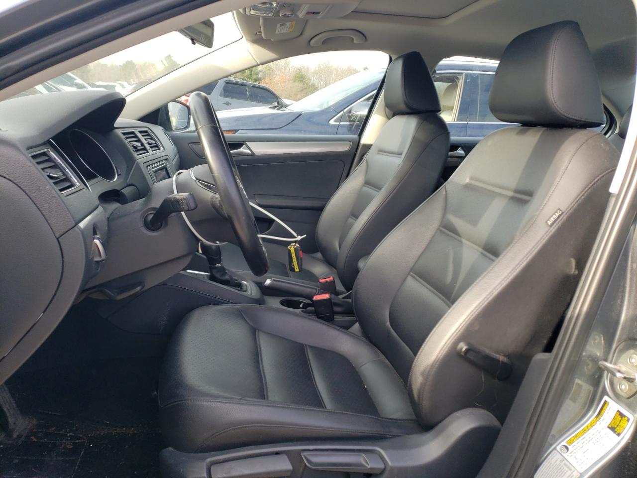 2017 Volkswagen Jetta - Image 7