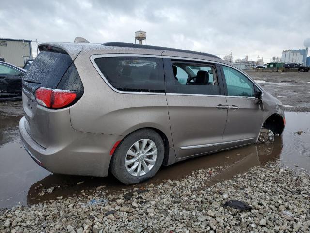  CHRYSLER PACIFICA 2017 Brown