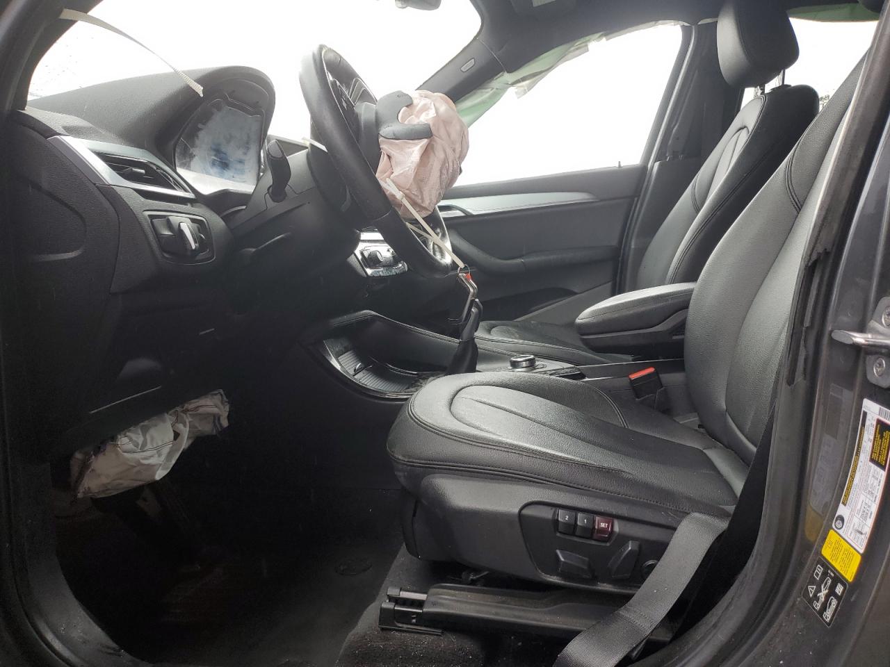 2016 BMW X1 - Image 7