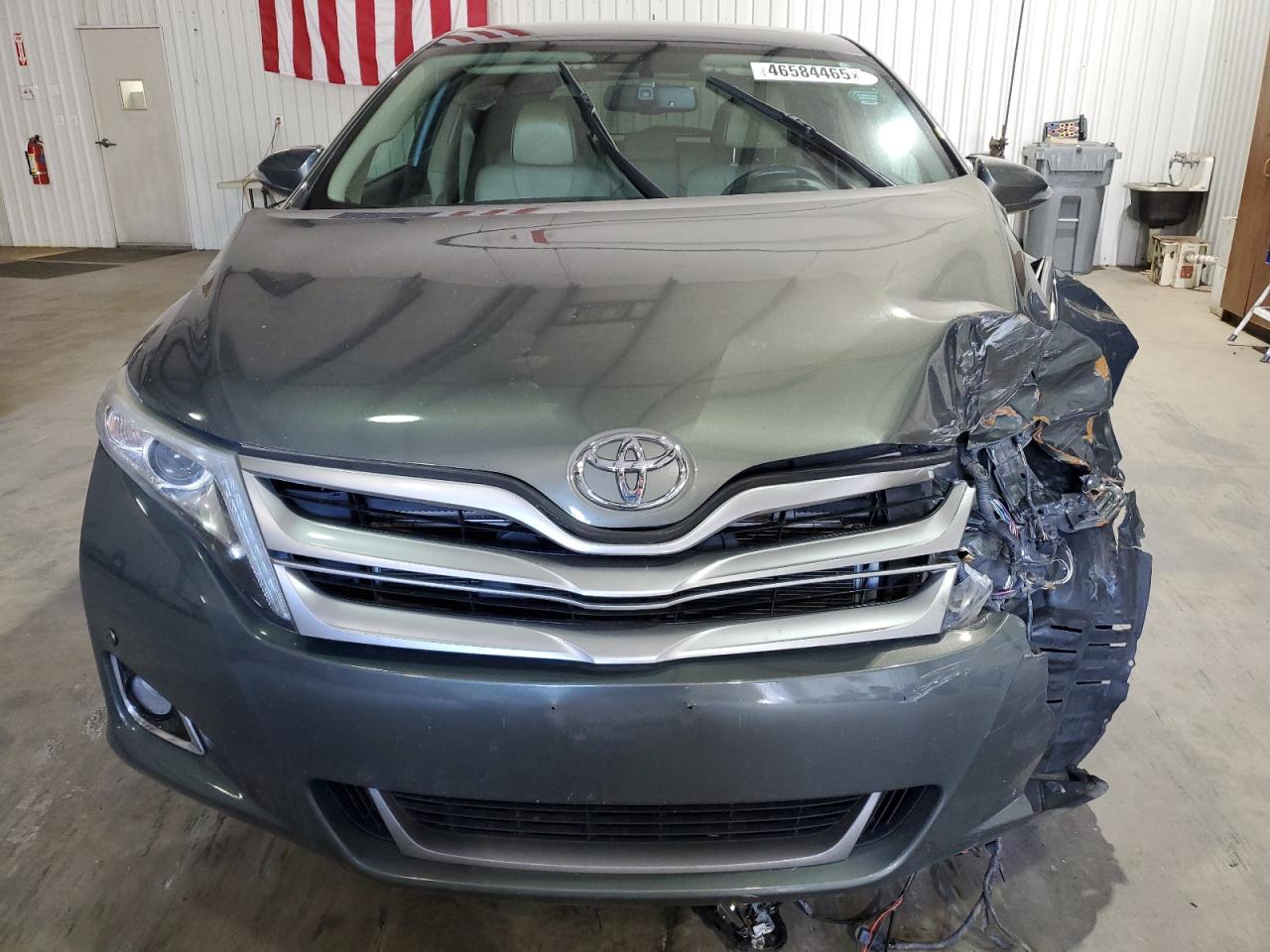 2014 Toyota Venza - Image 5