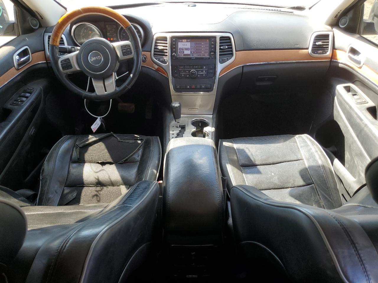 2012 Jeep Grand Cherokee - Image 8