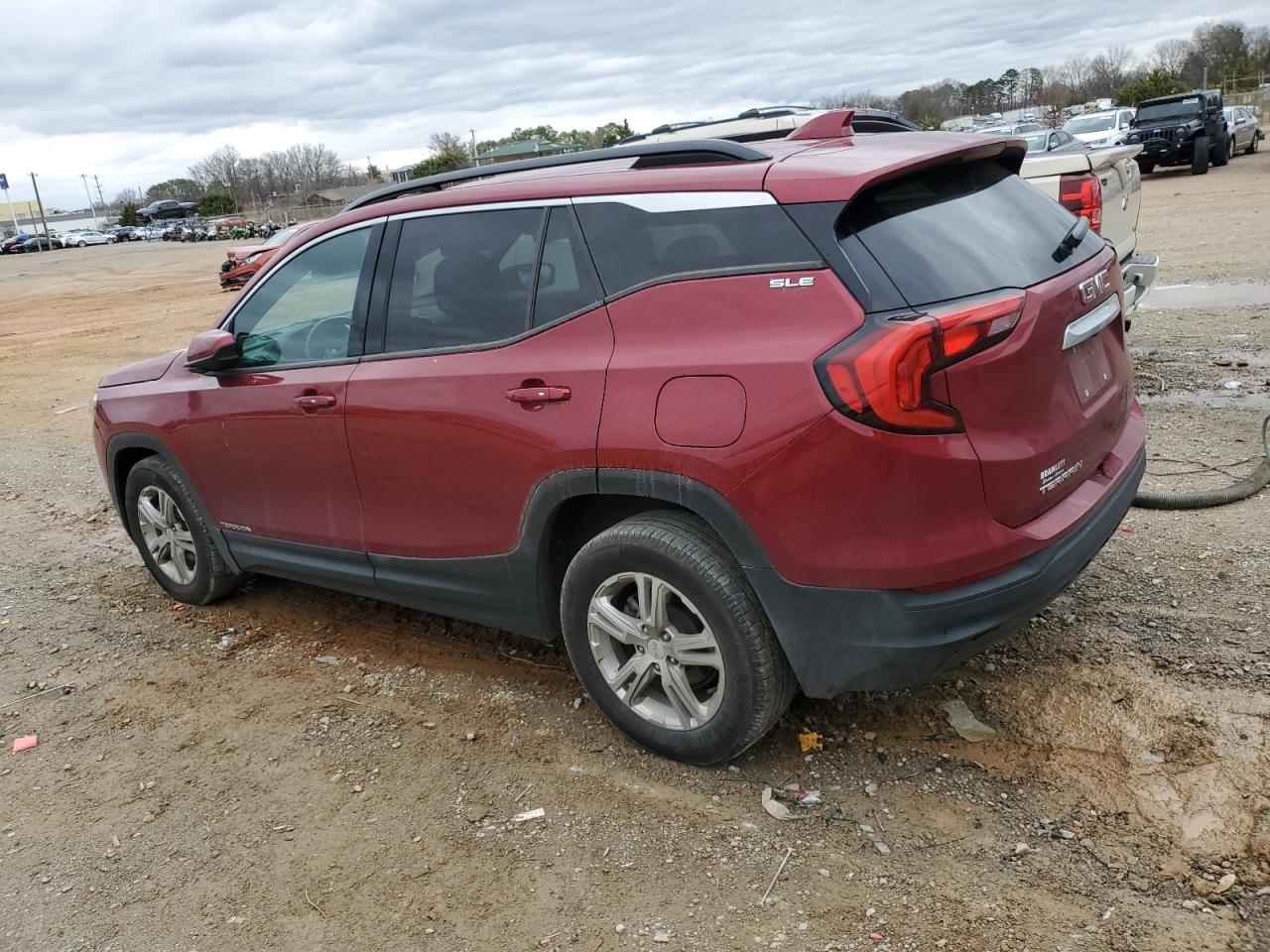 2020 GMC Terrain - Image 2