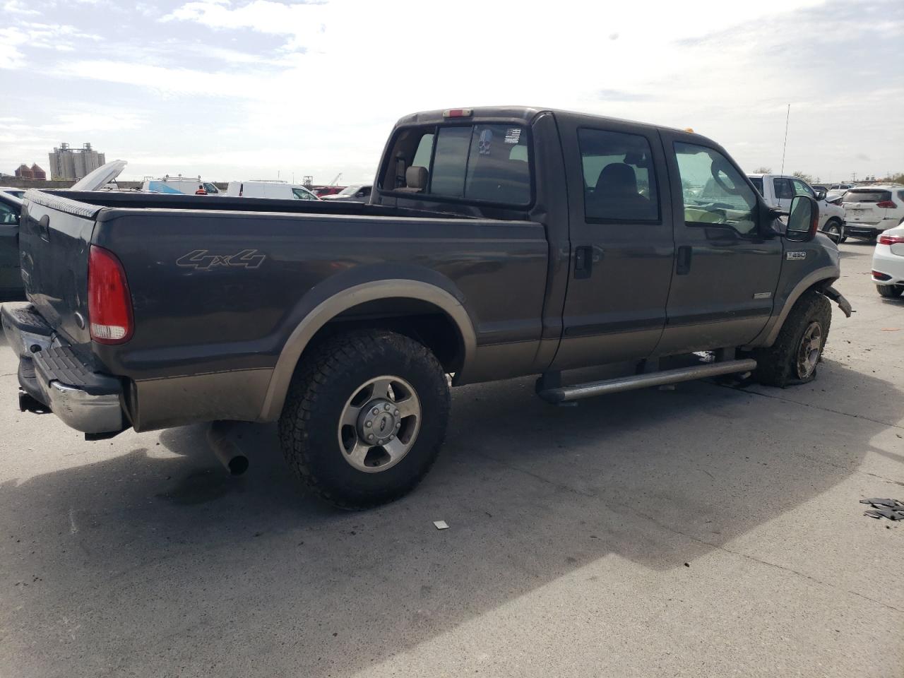 2006 Ford F250 - Image 3