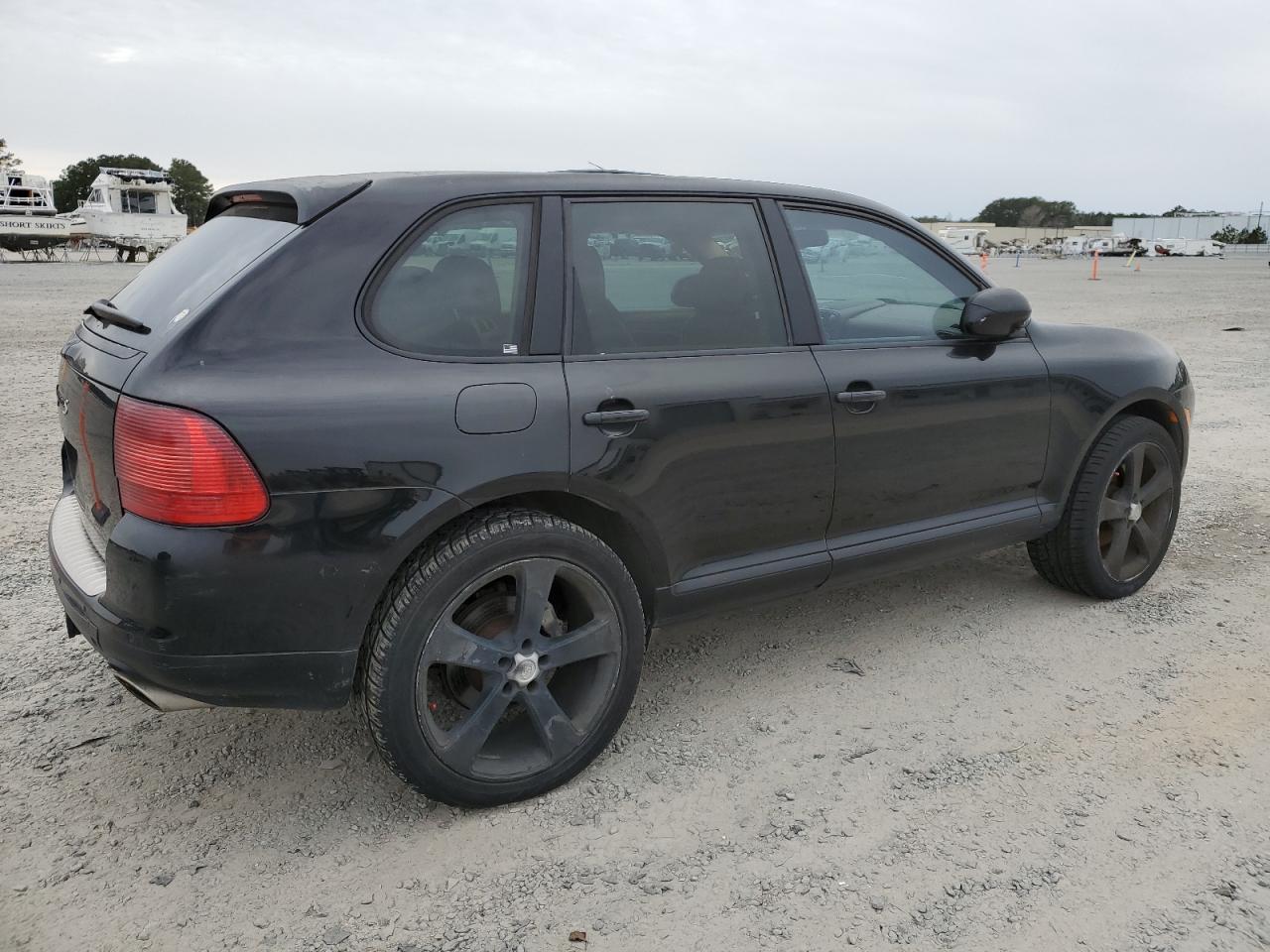 2005 Porsche Cayenne - Image 3