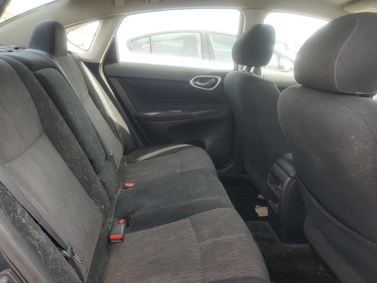 2014 Nissan Sentra - Image 10