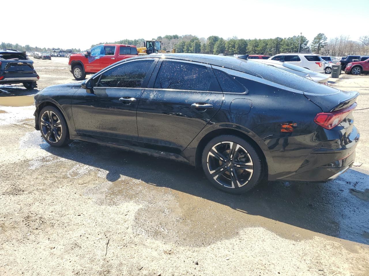 2023 Kia K5 - Image 2