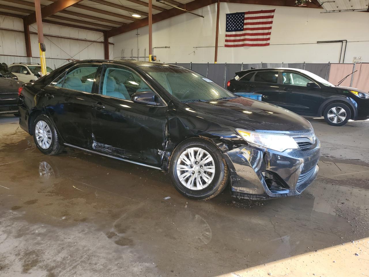 2014 Toyota Camry - Image 4