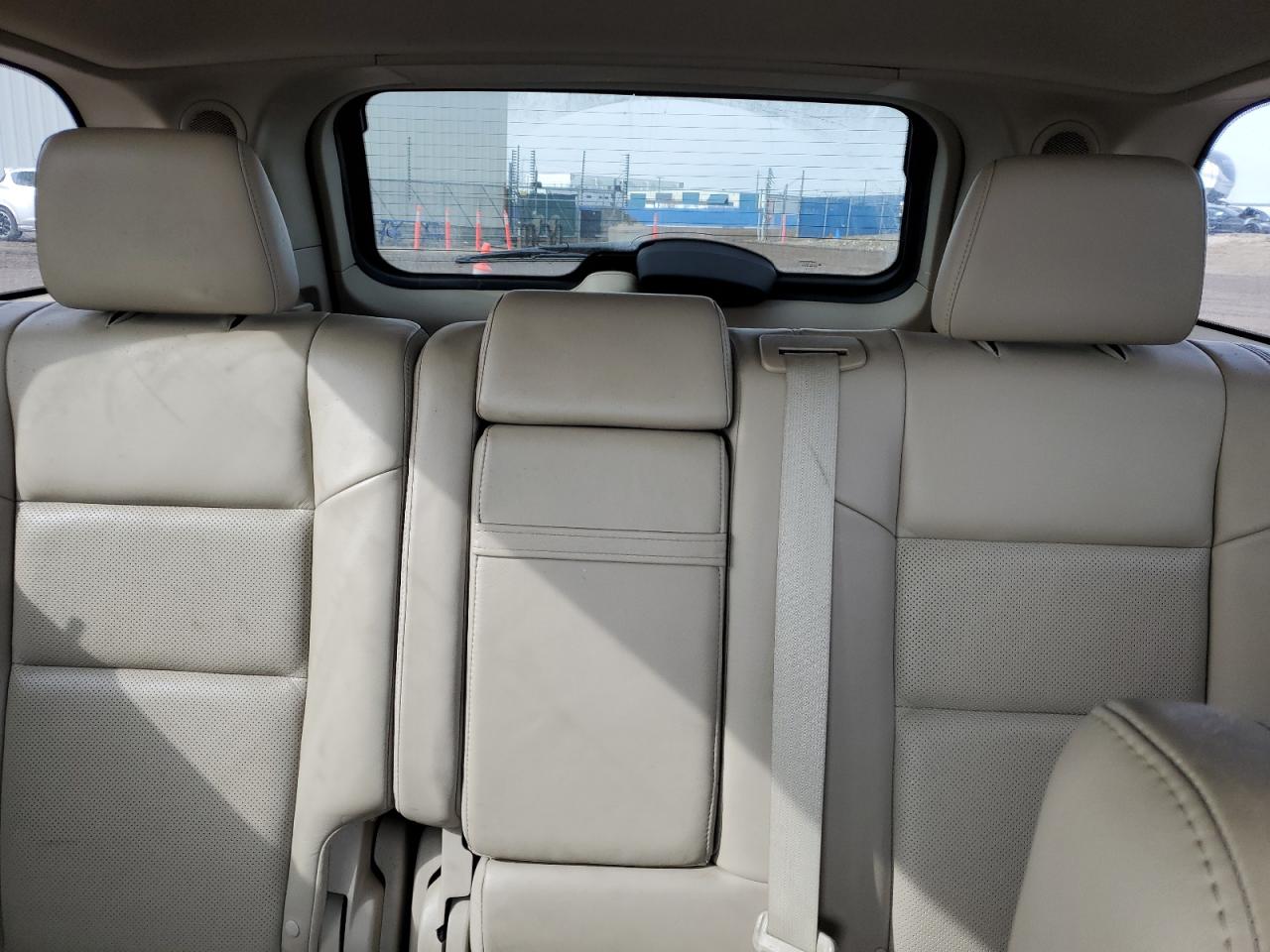 2011 Jeep Grand Cherokee - Image 10