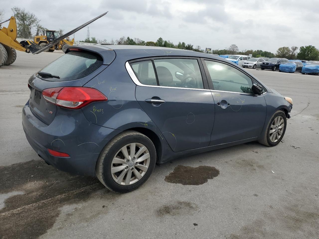 2015 Kia Forte - Image 3