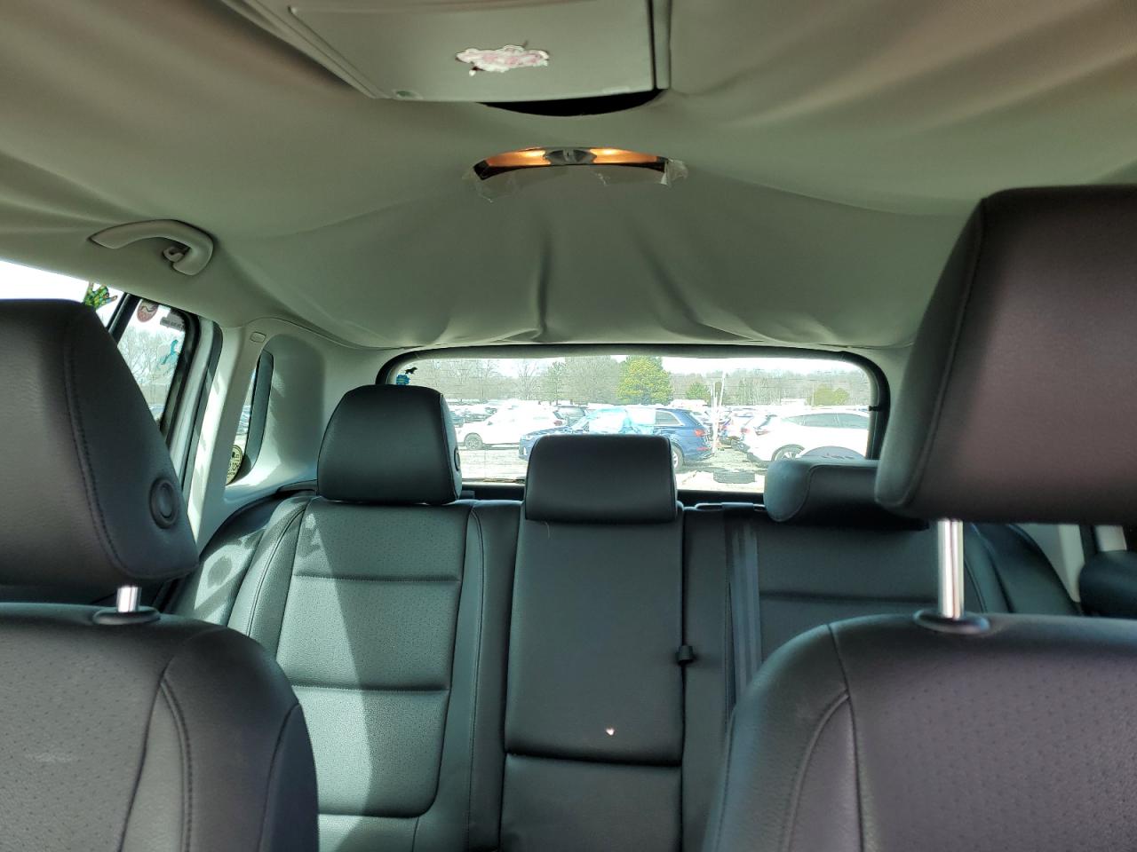 2012 Volkswagen Tiguan - Image 10