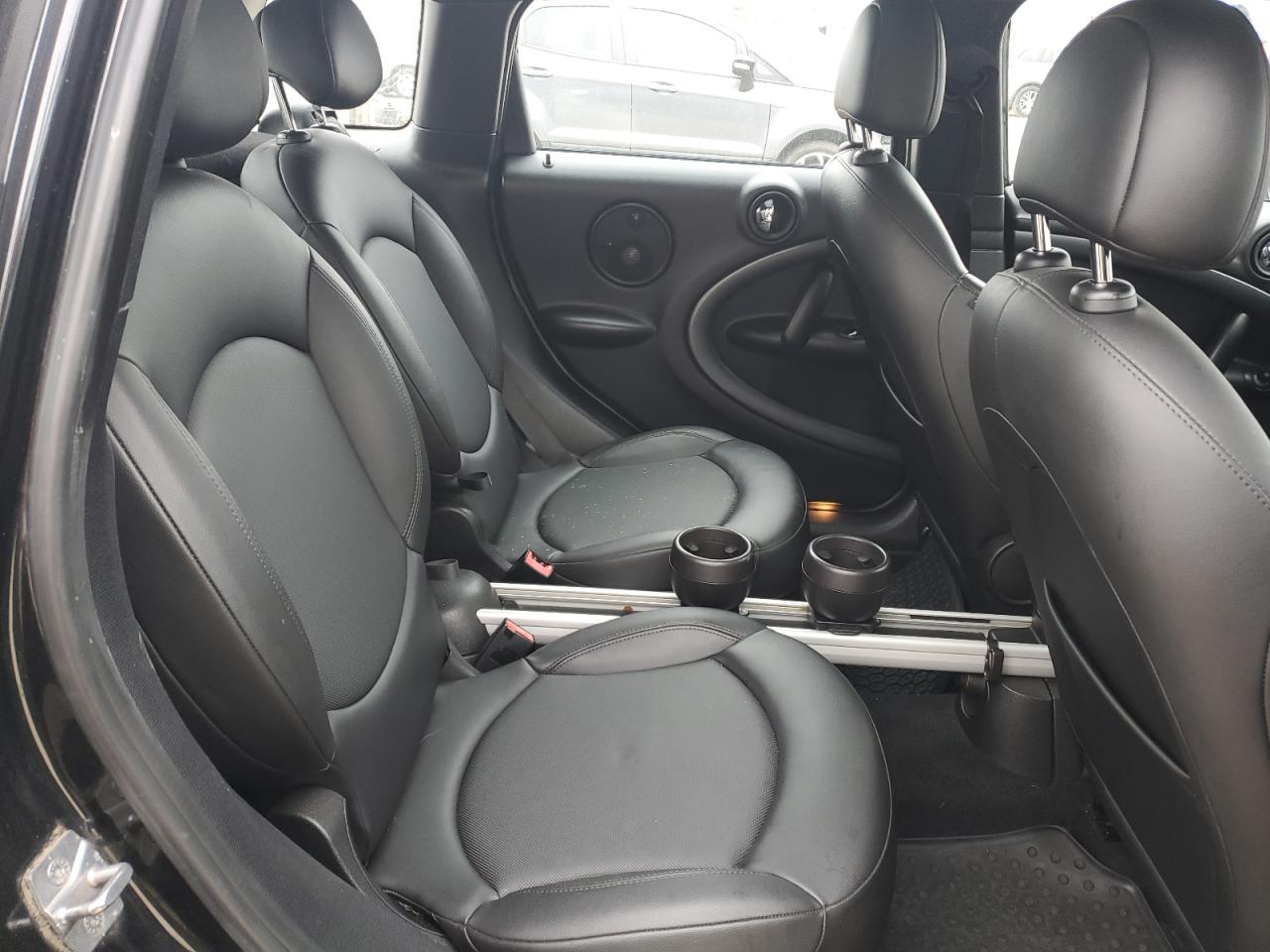 2011 MINI Cooper - Image 10
